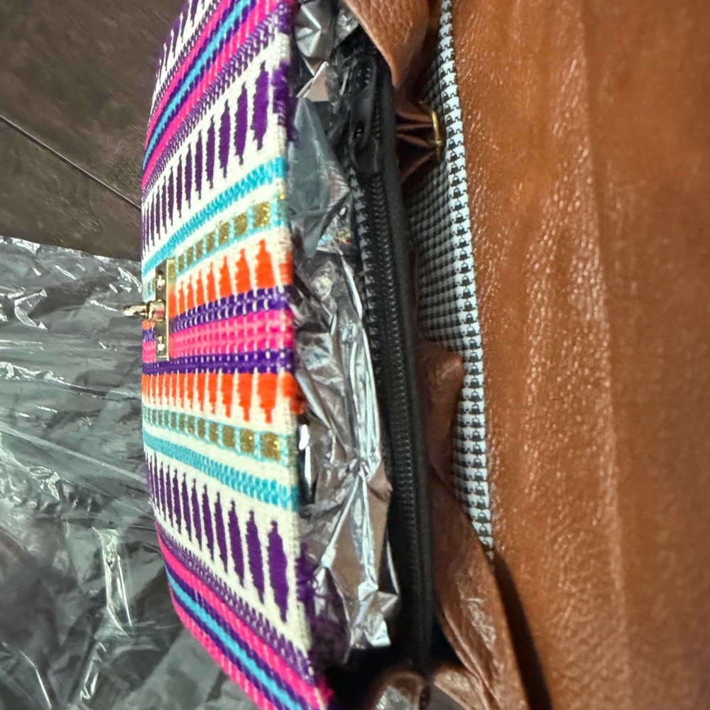 Colorful Patterned Clutch - Picture 2 of 5
